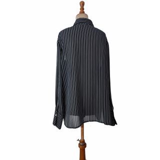 Anna Mora/ Camisa de rayas negra 50