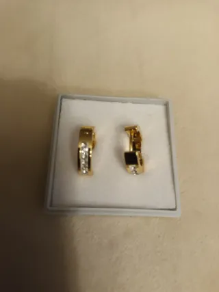 Pendientes Aro Chapados en Oro con Circonitas