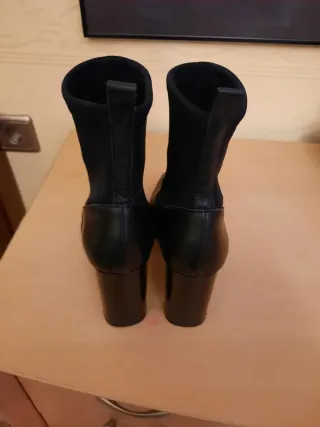 Botas de tacón negras