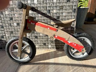 Bici madera infantil vintage...también decorativa
