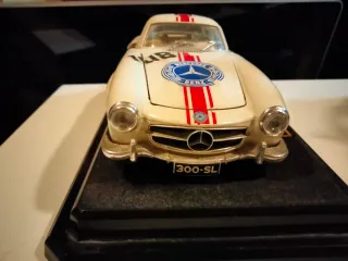 Bburago Mercedes Benz 300 SL 1954 1:24