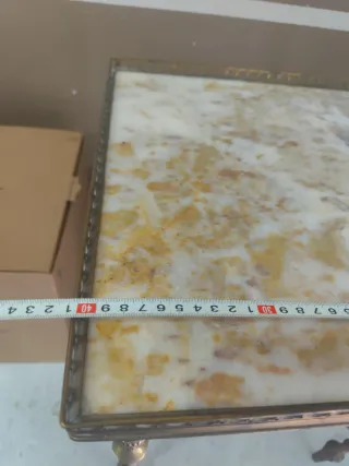 2 Mesa auxiliar antigua bronce y mármol. 2 mesas