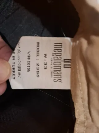 PANTALON CORTO CON BOLSILLOS NUEVO