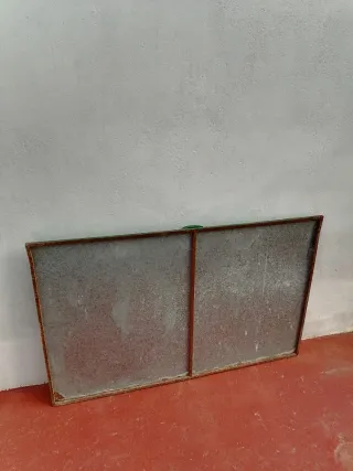 Panel vierteaguas / compuerta chapa