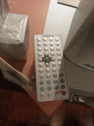 Altavoces Airis Home Cinema 5.1,nuevo