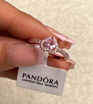 Anillo Pandora Corazón Rosa Oro