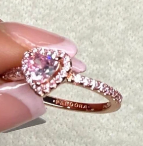 Anillo Pandora Corazón Rosa Oro