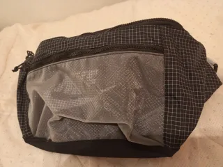 Mochila deportiva Nike negra y gris