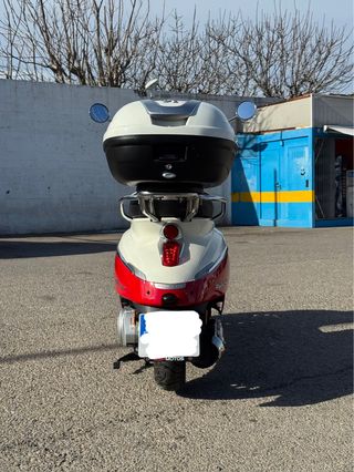 Peugeot Django 125i 2024 Scooter