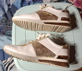 Zapatillas Michael Kors Mujer Blancas y Doradas