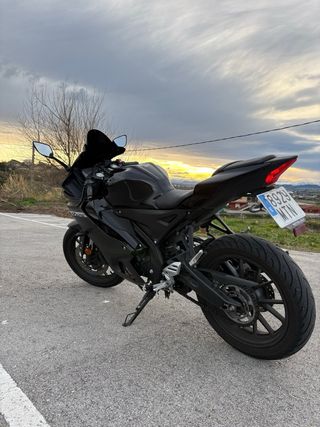 Yamaha YZF-R125