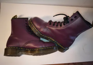 Botas Dr. Martens Moradas