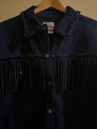 Chaqueta Zara Negra Flecos