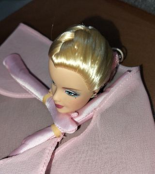 Barbie e Ken The Waltz testa e Outfit