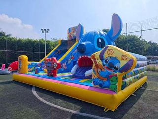 Castillo Hinchable Stitch