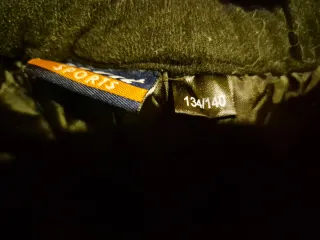 Pantalón de esquí para chica 10 años.