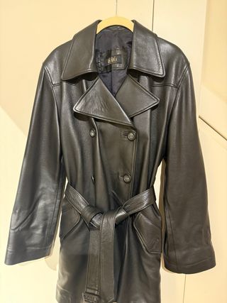 Abrigo de piel de napa negro