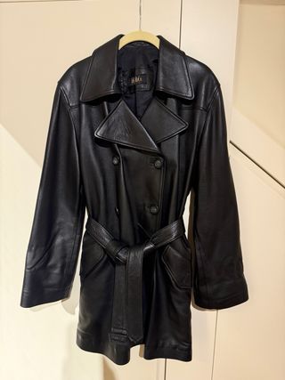 Abrigo de piel de napa negro