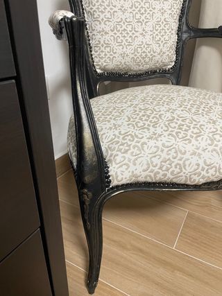 Sillón Isabelino Tela y Madera