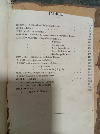 Colección Fragmentos Clásicos Latinos