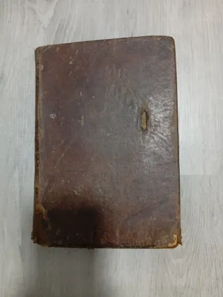 Colección Fragmentos Clásicos Latinos