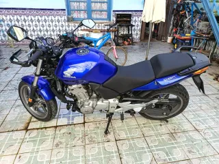 Honda CBF 500cc ABS Naked