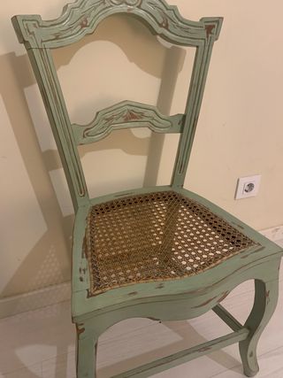 Silla antigua madera y ratán