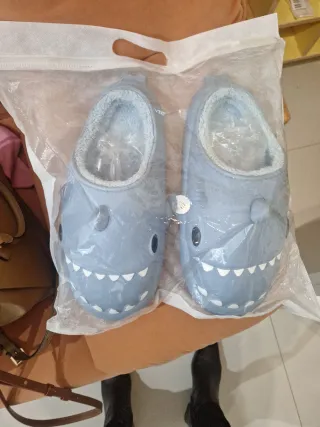 Zapatillas de estar por casa de tiburón 44-45