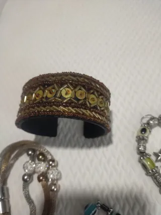 Lote 4 Pulseras Bisutería Bolitas de bolas de ojos