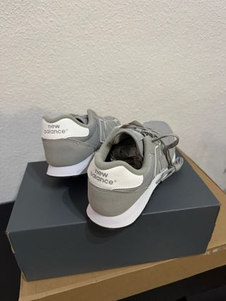 New Balance 500 Gris y Blanco