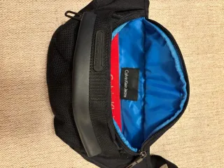 Riñonera Calvin Klein Jeans Negra nueva