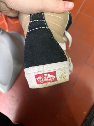 Zapatillas Vans Sk8-Hi Beige y Negro