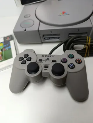 Consola PS1 Japonesa Gris + Juegos