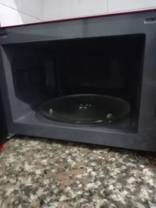 Microondas Vintage Rojo