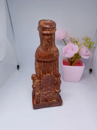 Figura Virgen de Montserrat 16cm Resina