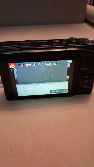 Cámara Panasonic Lumix DMC-TZ57 Modo Selfie