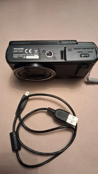 Cámara Panasonic Lumix DMC-TZ57 Modo Selfie