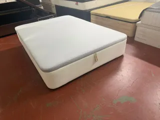 135x190 CANAPE RETAPIZADO POLIPIEL y COLCHÓN