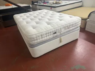 135x190 CANAPE RETAPIZADO POLIPIEL y COLCHÓN