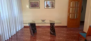 Mesa comedor cristal y mármol negro