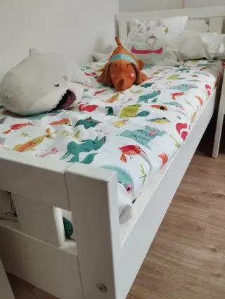 Cama infantil KRITTER blanca.