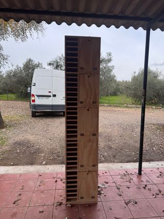 Jaula para palomos de madera