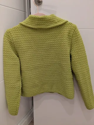 Chaqueta Zara verde lima texturizada Talla S