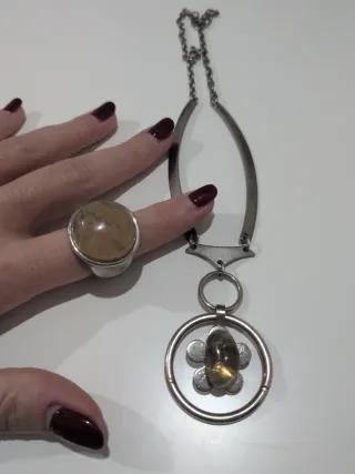 Collar y Anillo Plateado