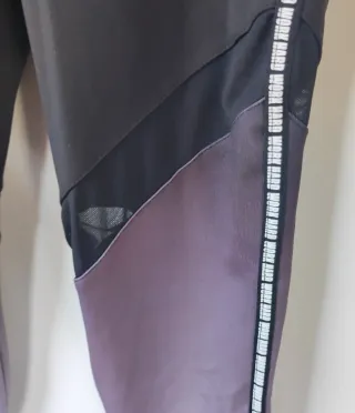 Mallas deportivas degradado negro/morado Talla M