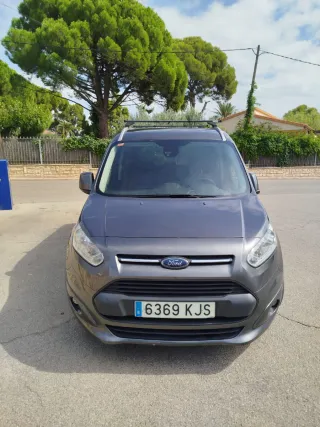 Ford E-Tourneo Courier 2018