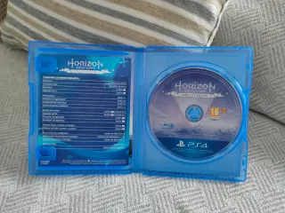 Horizon Zero Dawn Complete Edition PS4