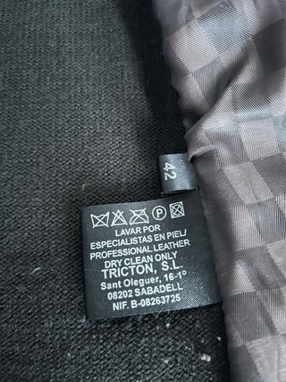 Chaqueta de piel y tejido marrón