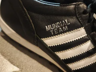 Adidas Copa Mundial Team multitaco para niñ@s.