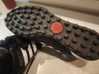 Adidas Copa Mundial Team multitaco para niñ@s.